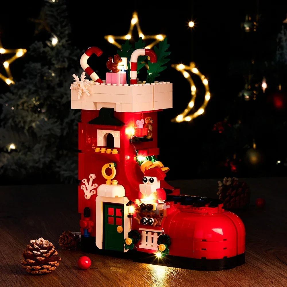 

Christmas Shoes Model Building Blocks MOC Winter Festive Santa Claus House Bricks Creative Ideas Toy Gift Girls Boys Kids,779PCS