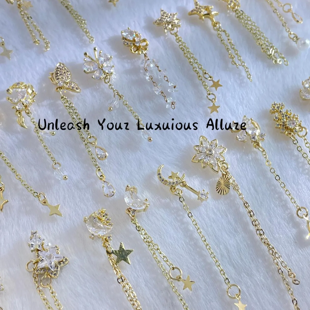 3PCS Kaniu Luxus Gold Anhänger Zirkon Schmetterling Perle Kette Elegante 3D Decor Nail art Strass Maniküre Zubehör
