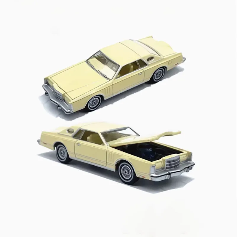 AW 1/64 Scale 1979 Lincoln‘s Continental Mark Yellow Luxury Cruisers Die-cast Alloy Car Model Toy Collection Children Gift