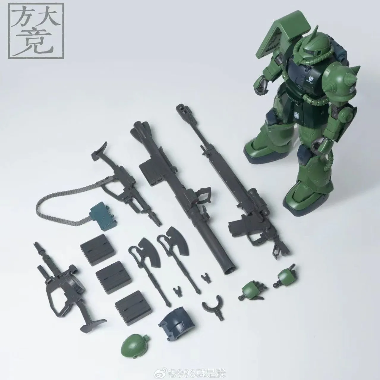Na stanie FangDaJing Model ZAKU II GTO 1/72 Zestaw do składania modelu TYPE C-6/R6 MS-06C-6/R6 Figurki akcji Robot Model plastikowy Zabawka