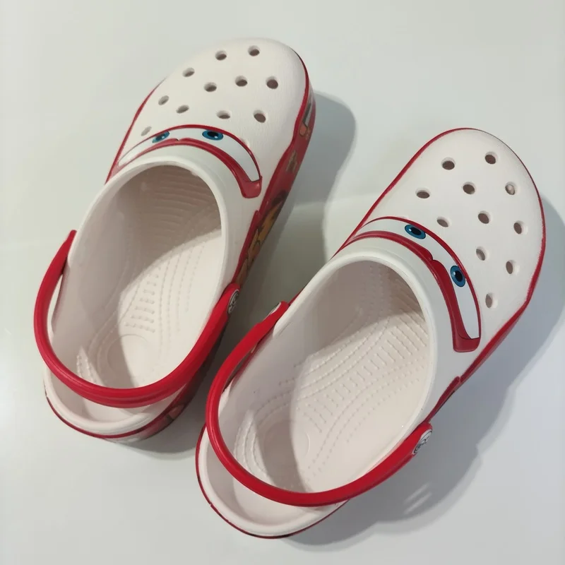 ديزني كارتون الأبيض 95 سيارة توهج الأطفال النعال الكبار غير مضيئة النعال تنفس مقاومة للاهتراء لا شعار النعال