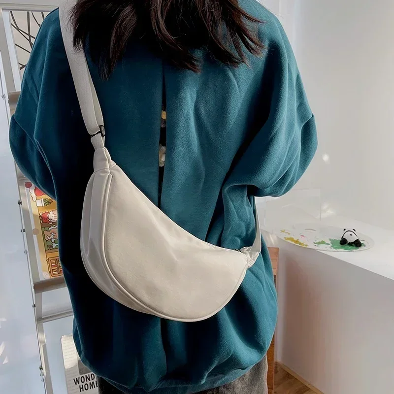 Sac de poitrine solide demi-lune pour femme, sac à bandoulière pour femme, grande capacité, sac de voyage pour femme, sacs banane, 03/Street, 2024