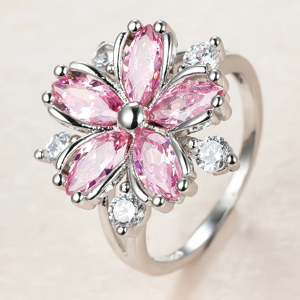Śliczny kobiecy różowy kryształowy kamień Pierścionek z zawieszką w kolorze srebrnym Cienkie obrączki ślubne dla kobiet Dainty Bride Flower Zircon Pierścionek zaręczynowy