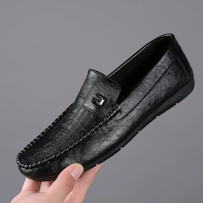 Fashion Leather Men Loafers Comfortable Casual Shoes Men Formal Dress Shoes Designer Breathable Slip on Walking Driving Shoes