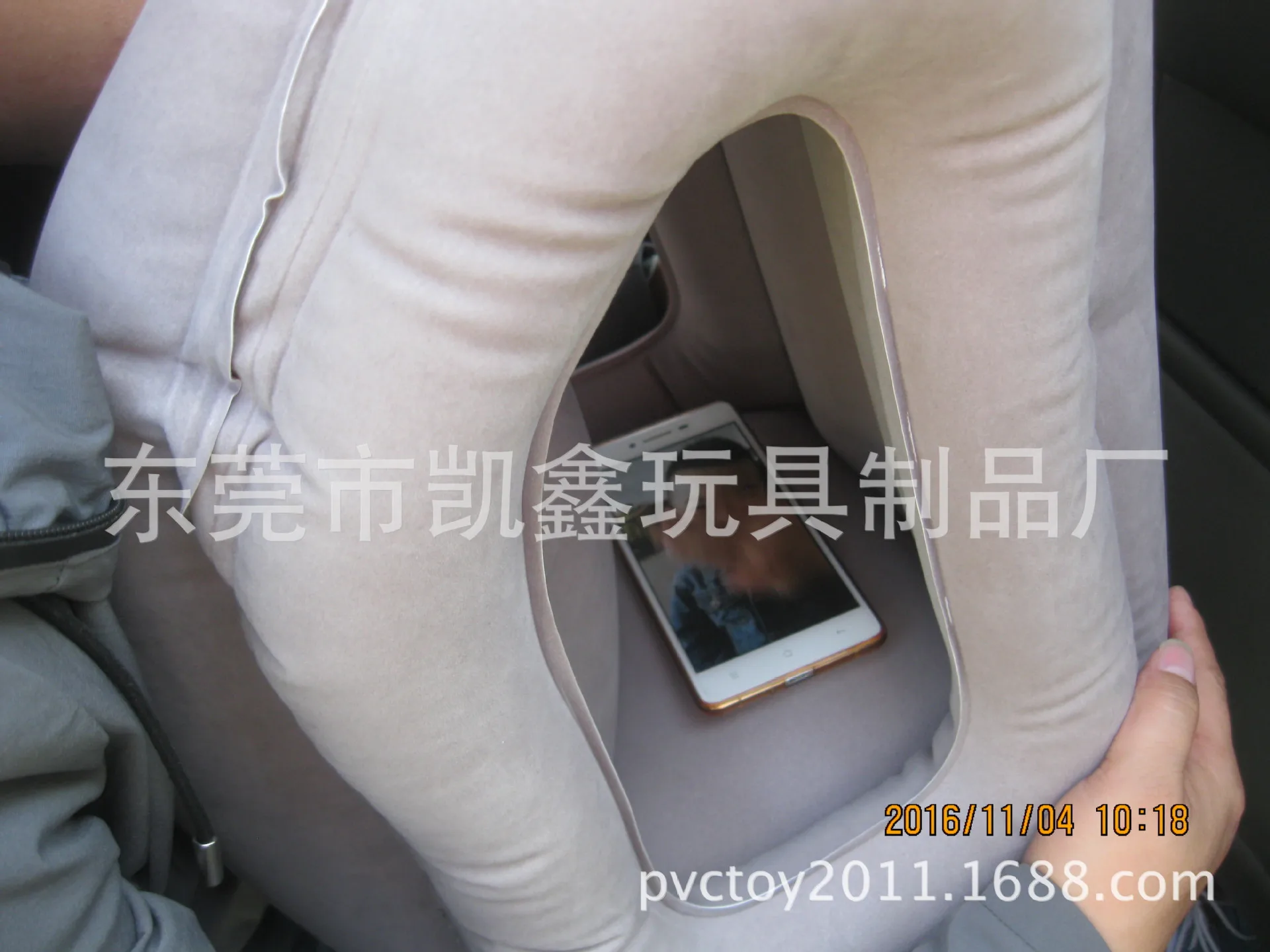 Head and chin support pillow details