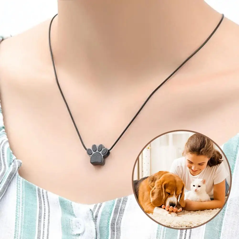 Pet Urn Necklace for Ash Paw Print Cremation Keepsake Mini Urn Pendant Memorial Ash Jewelry for Cat Dog Ash Hair Nails