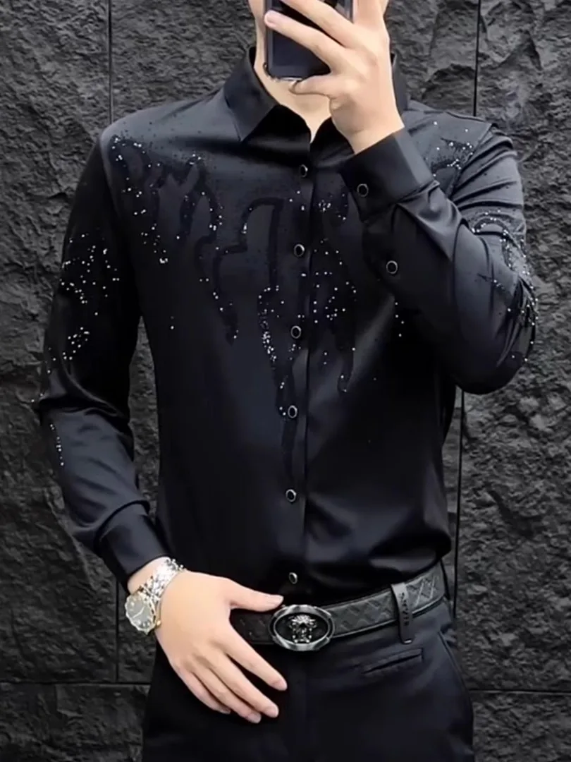 

Autumn Faion Casual Men's Long Sve irt Luxury Glitter Sl Diamond Treaent Youth Trendy Busin Casual irt