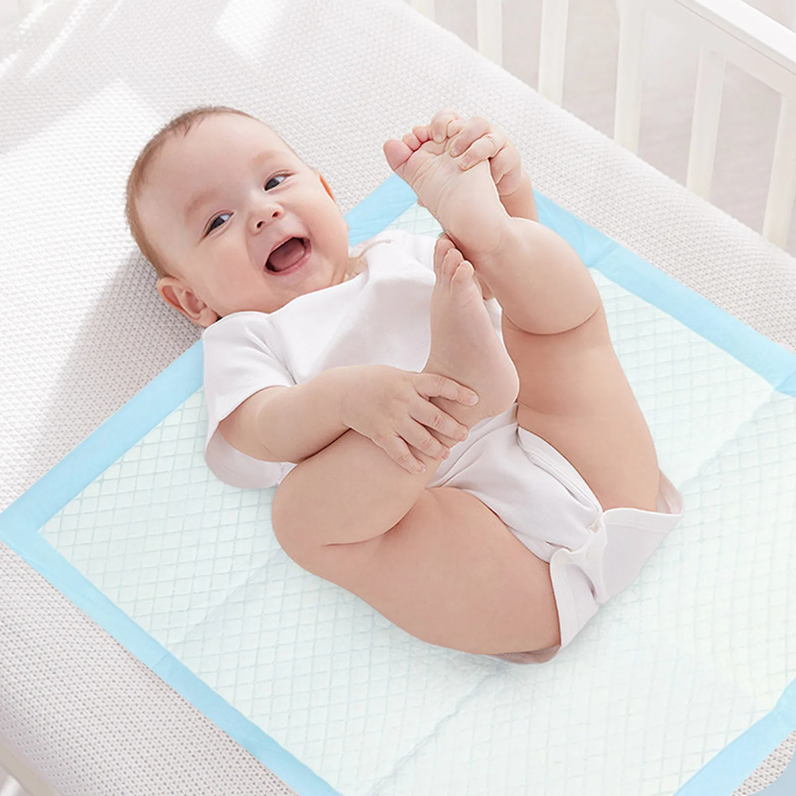 Pads 60 X 45 Cm, 50 XAbsorbent Incontinence Pads Disposable Changing Mat For Babies, For Bed For E.g. Incontinence, Changing Mat