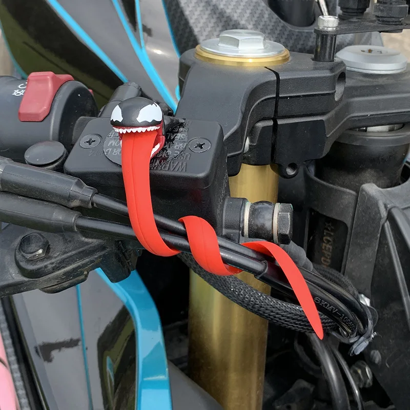 Venom-organizador de cables Usb para coche y motocicleta, accesorios de decoración de juguete, regalo divertido, figura de Anime, nuevo