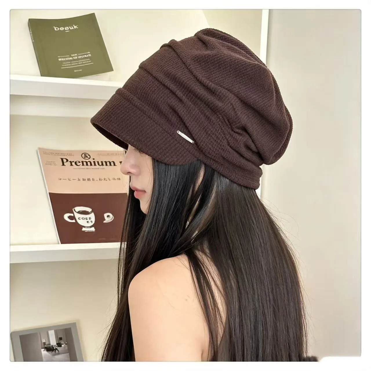 2026 Autumn Winter New Fashion Hats Women's Letter Big Head Waist Stacking Hat Personalized Versatile Adjust Hoodie Cold Hat