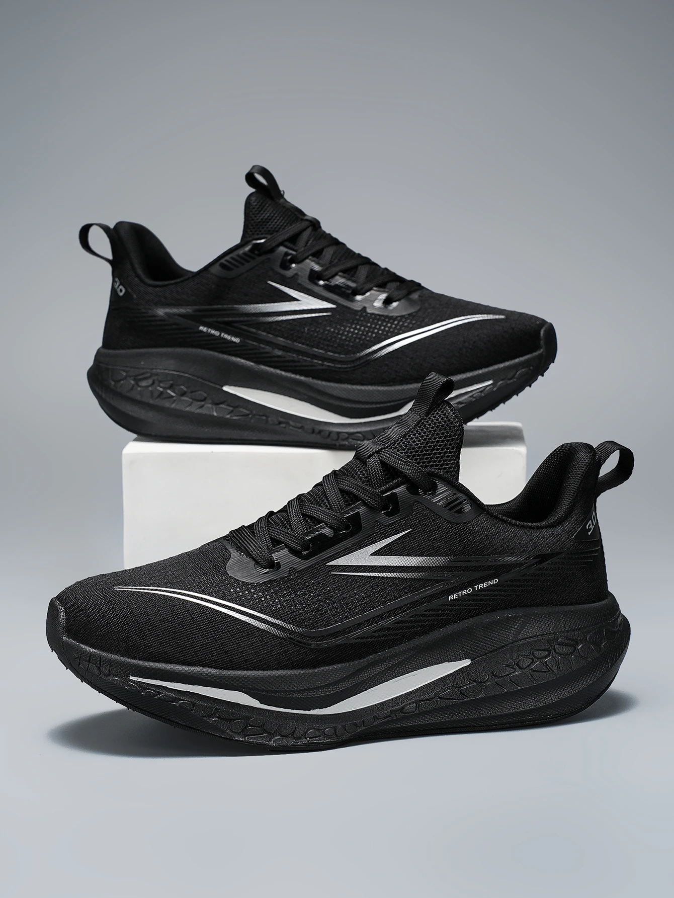 Herren-Sportschuhe in großen Größen, Outdoor-Wanderschuhe, bequeme, lässige, vielseitige, modische Trainingsschuhe für Paare – Detail 4