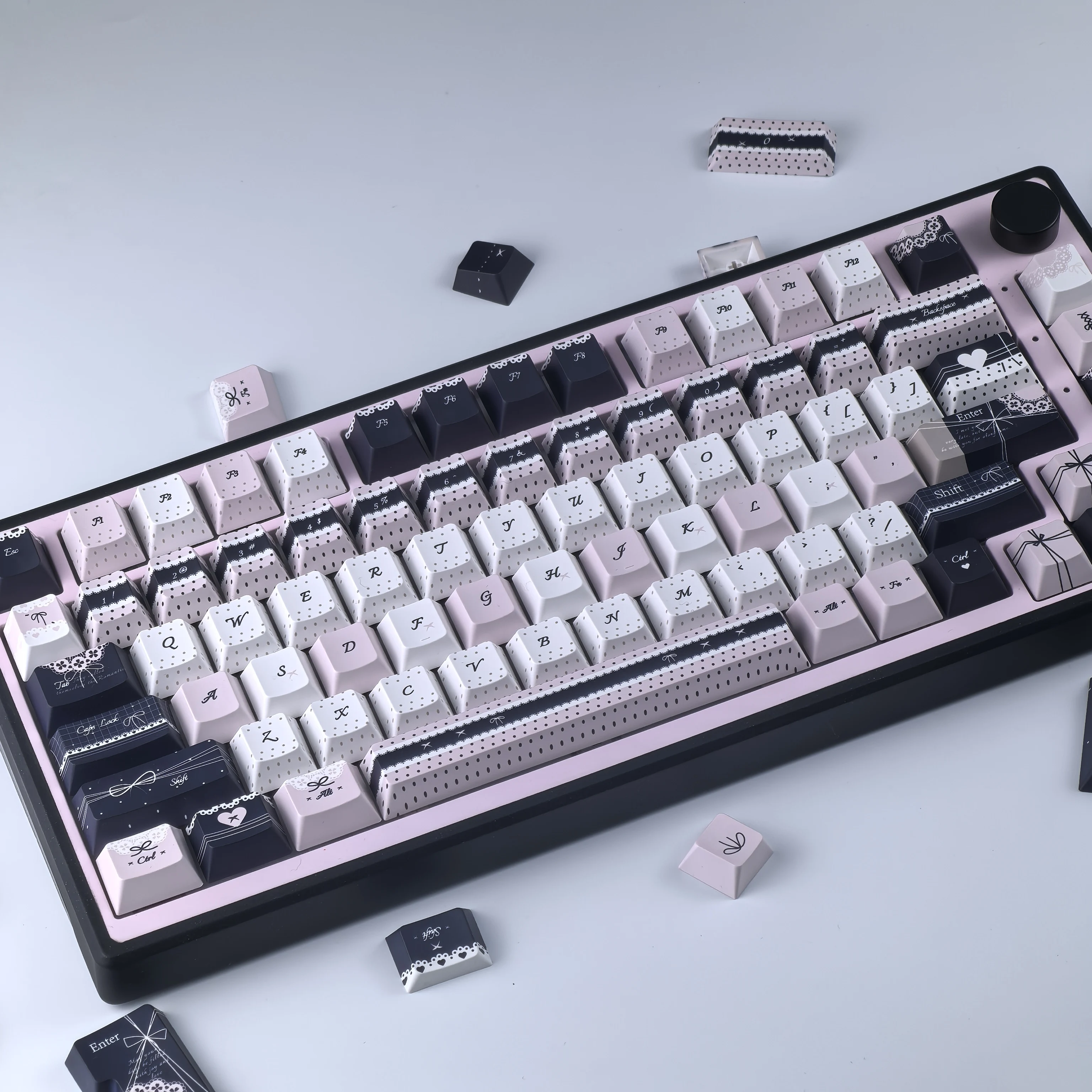 MAIMOOO Lolita Style Keycaps Pbt Moa Cherry Cute Blue Pink Black Customized Sublimation Keycaps AZERTY Alice Layout