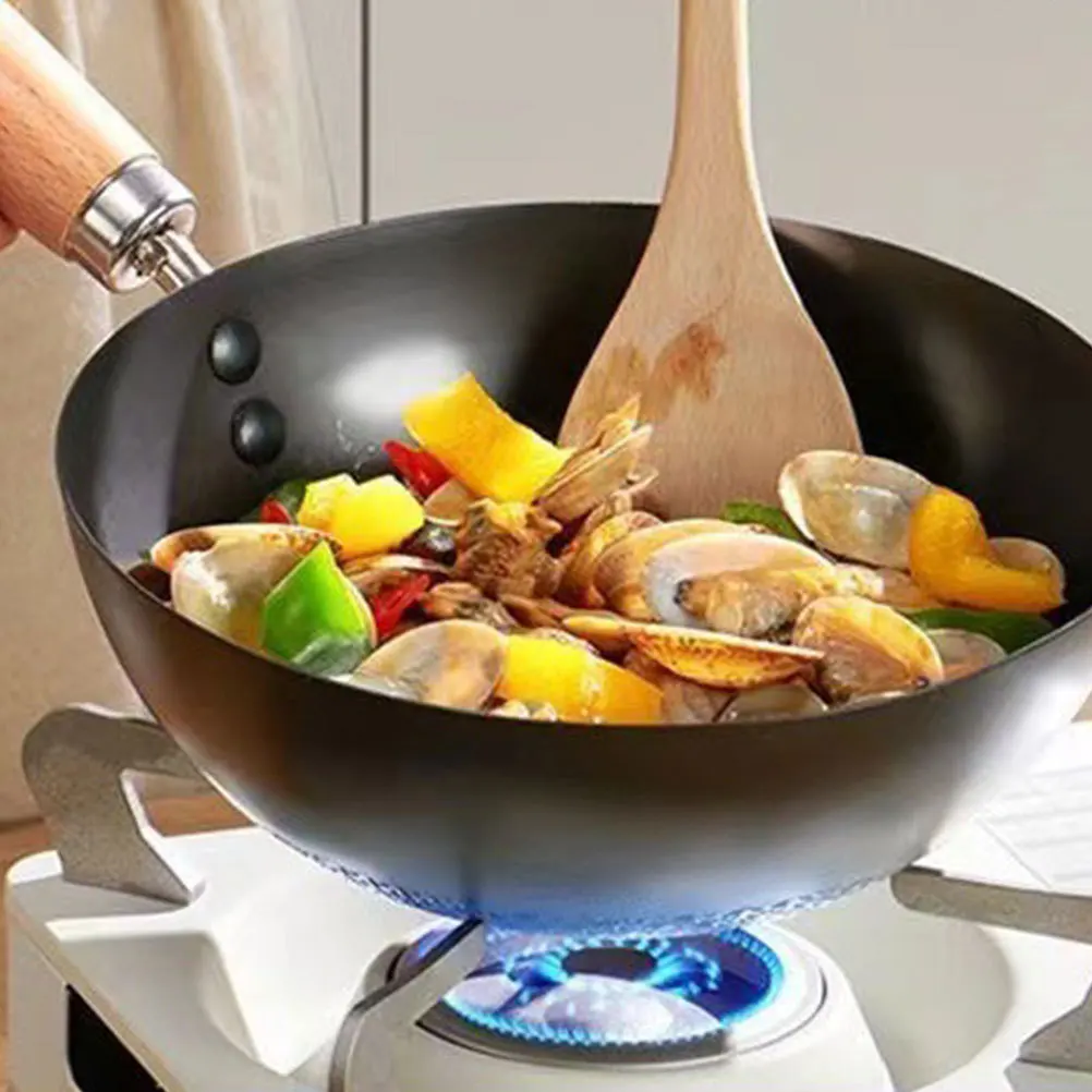 

Nonstick Frying Pan Iron Wok Traditional Chinese Wok Pan for Stoves Ergonomic Handle Heat Distribution Cooking Pot