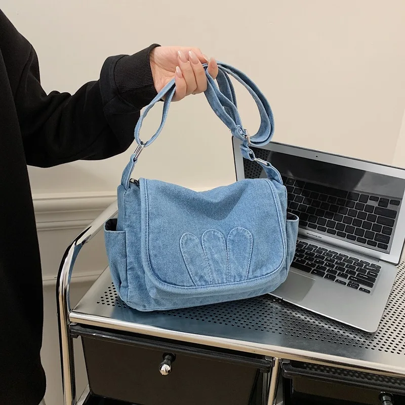 

2026 Casual Fashion Large Capacity Retro Single Shoulder Bag Commute Outdoor Denim Pure Color Crossbody Bag luxury bags designer