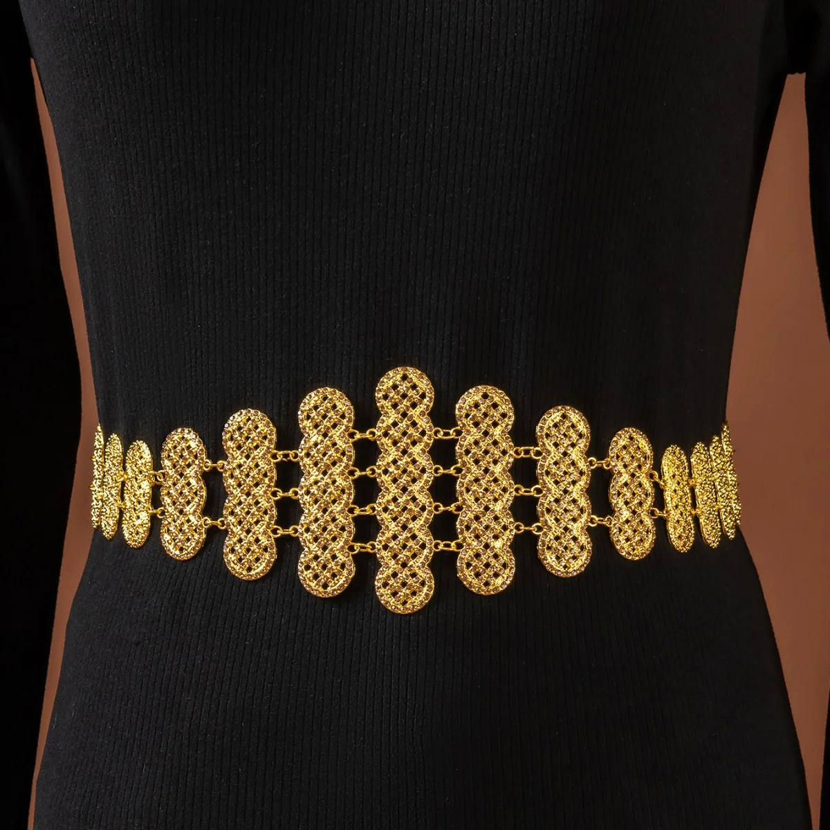 Accessory For Women Skirts1pc  Waist Chain, Gold-Plated Hollow Oval Waist Belt, Middle Eastern Style