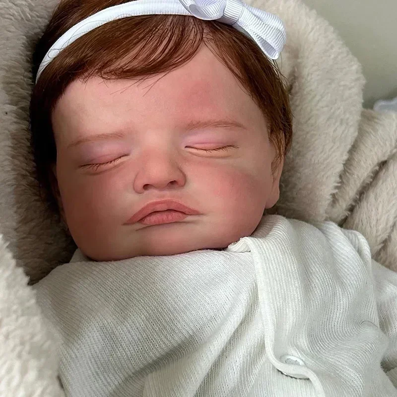 かわいい生まれ変わった眠っている赤ちゃんの人形、手織り、茶色の髪、48cm