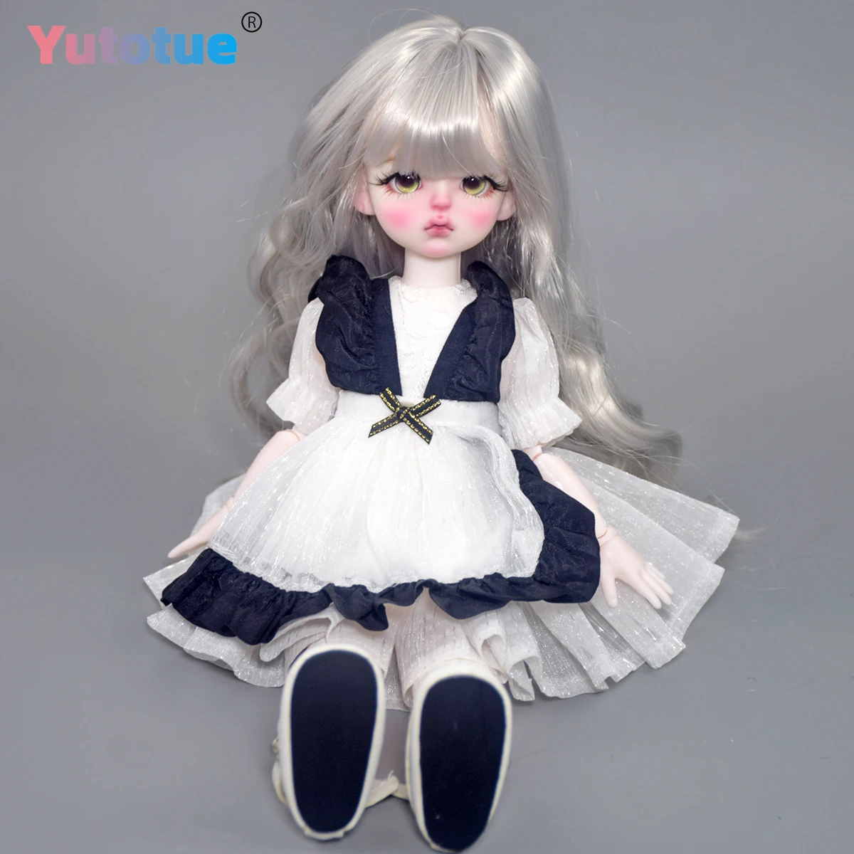Yutotue 30cm de altura menina boneca brinquedo prata perucas vestido sapatos pintados à mão maquiagem realista 1/6 bjd boneca crianças presente