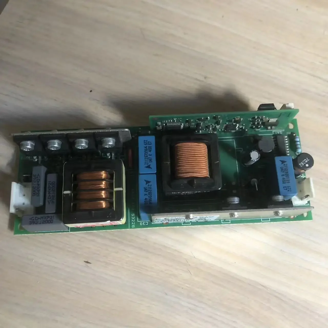 استبدال EUC 225d N/T05 مصباح بروجيكتور الصابورة لوحة للقيادة