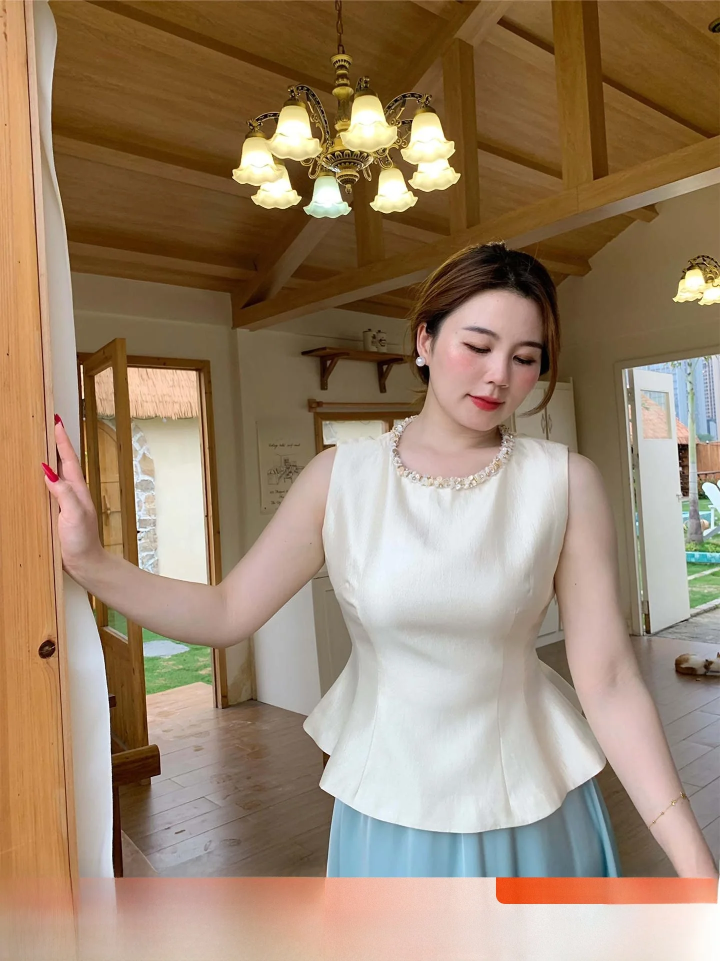 

Summer New Sle French Ele Slimming Top without Sves Waist Cinched Lace Trimmed irt for plus Size Women