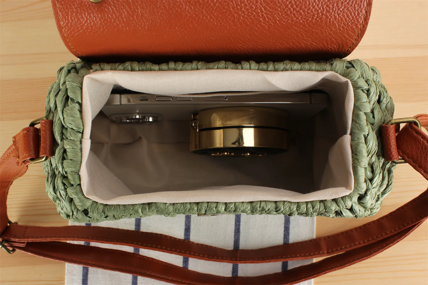 Vintage Wind Single Shoulder Crossbody Straw Bag Tote Summer Beach Straw Bag