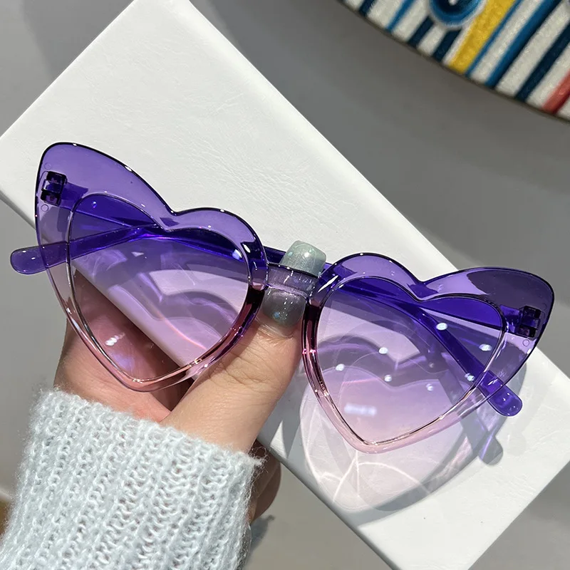 الحب على شكل قلب النظارات الشمسية النساء إطار كبير أزياء لطيف مثير الرجعية القط العين خمر نظارات شمسية UV400 حماية للجنسين النظارات