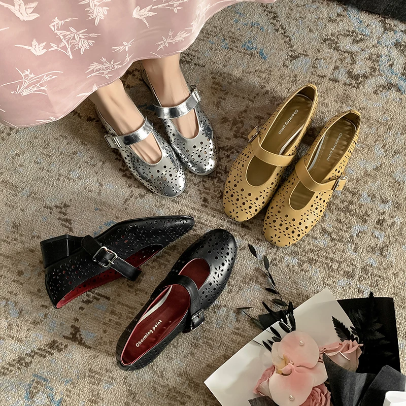 

Genuine Leather Mary Jane Pumps Summer Perforated Chunky Heel Hollow-Out Design Shallow Shoes