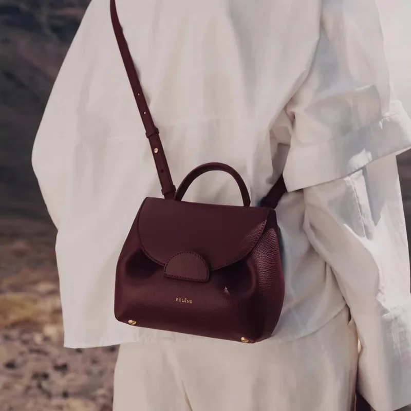 กระเป๋าถือสะพายไหล่ผู้หญิงหนังนาโนรุ่นใหม่ปี 2025 รุ่นยอดนิยม กระเป๋าสะพายข้างขนาดเล็ก กระเป๋าถือลำลองและแฟชั่น