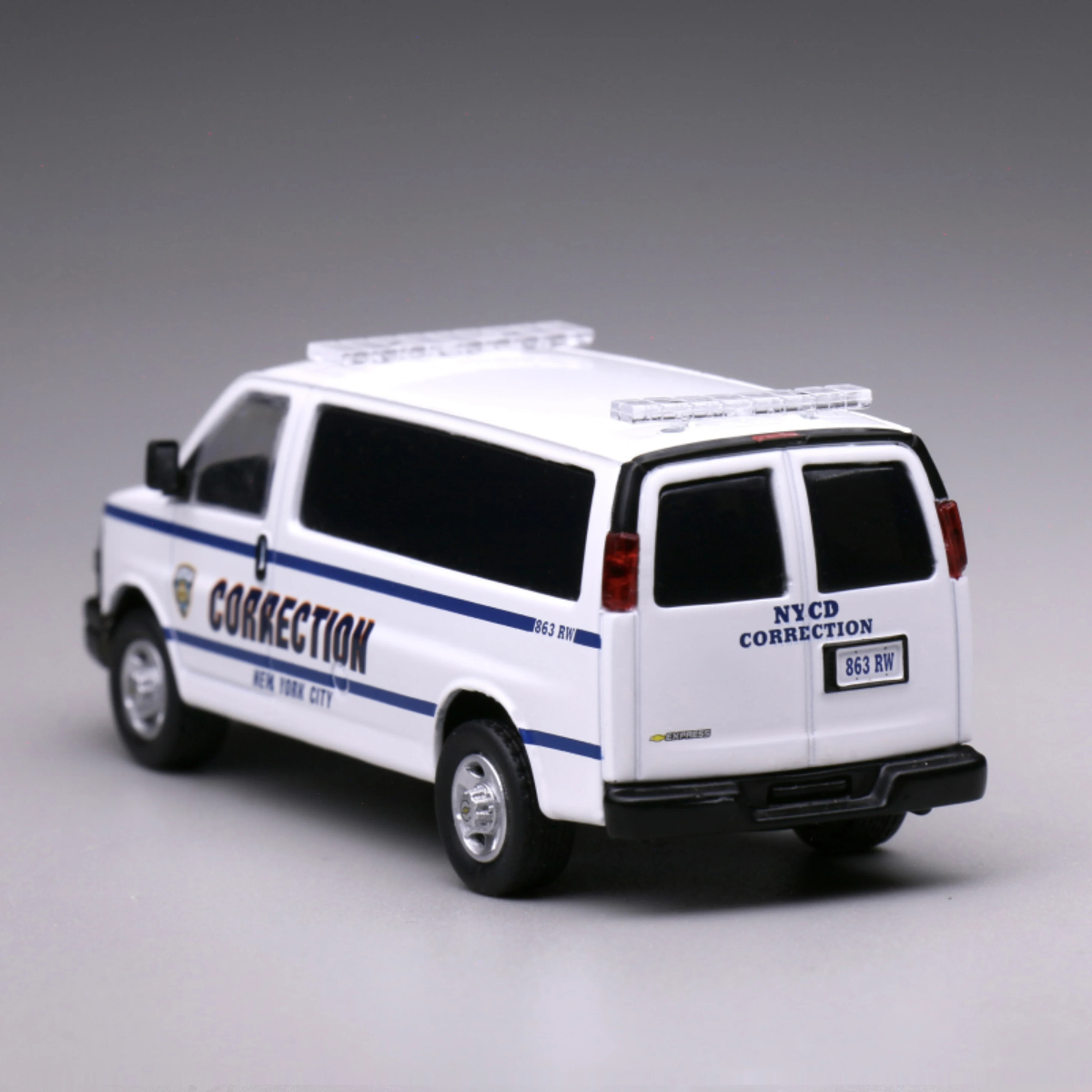 596 모델 1:64 Express New York City Department of Punishments 다이캐스트 합금 자동차 모델 어린이 장난감 및 선물