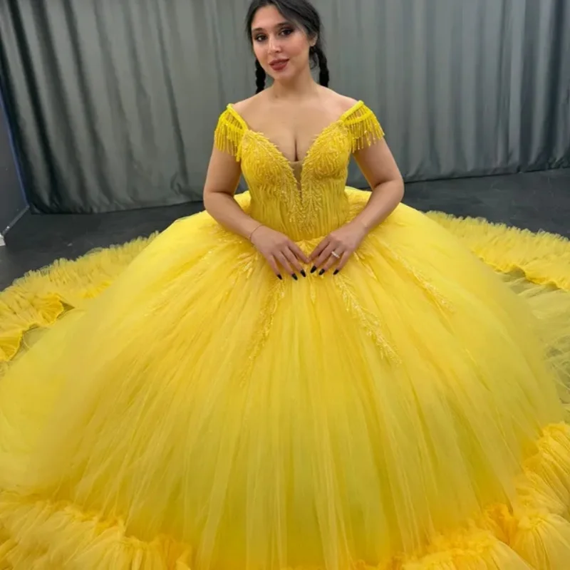 

yellow Off Shoulder Quinceanera Dress sequin Tull crystal Lace layering beading vestidos de 15 Quinceanera ﻿Customized