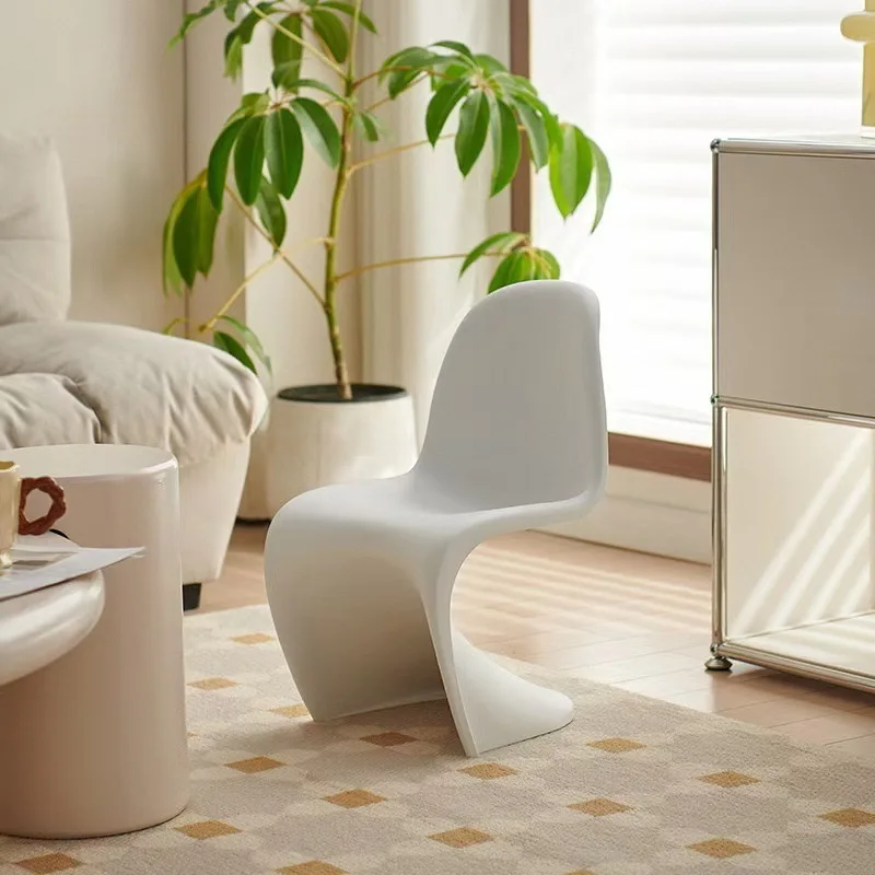 Celebrity Dining Tables and Chairs, Nordic Dining Chairs, Designers Can Stack Chairs, Backrests, Makeup Stool Trending Design image 4