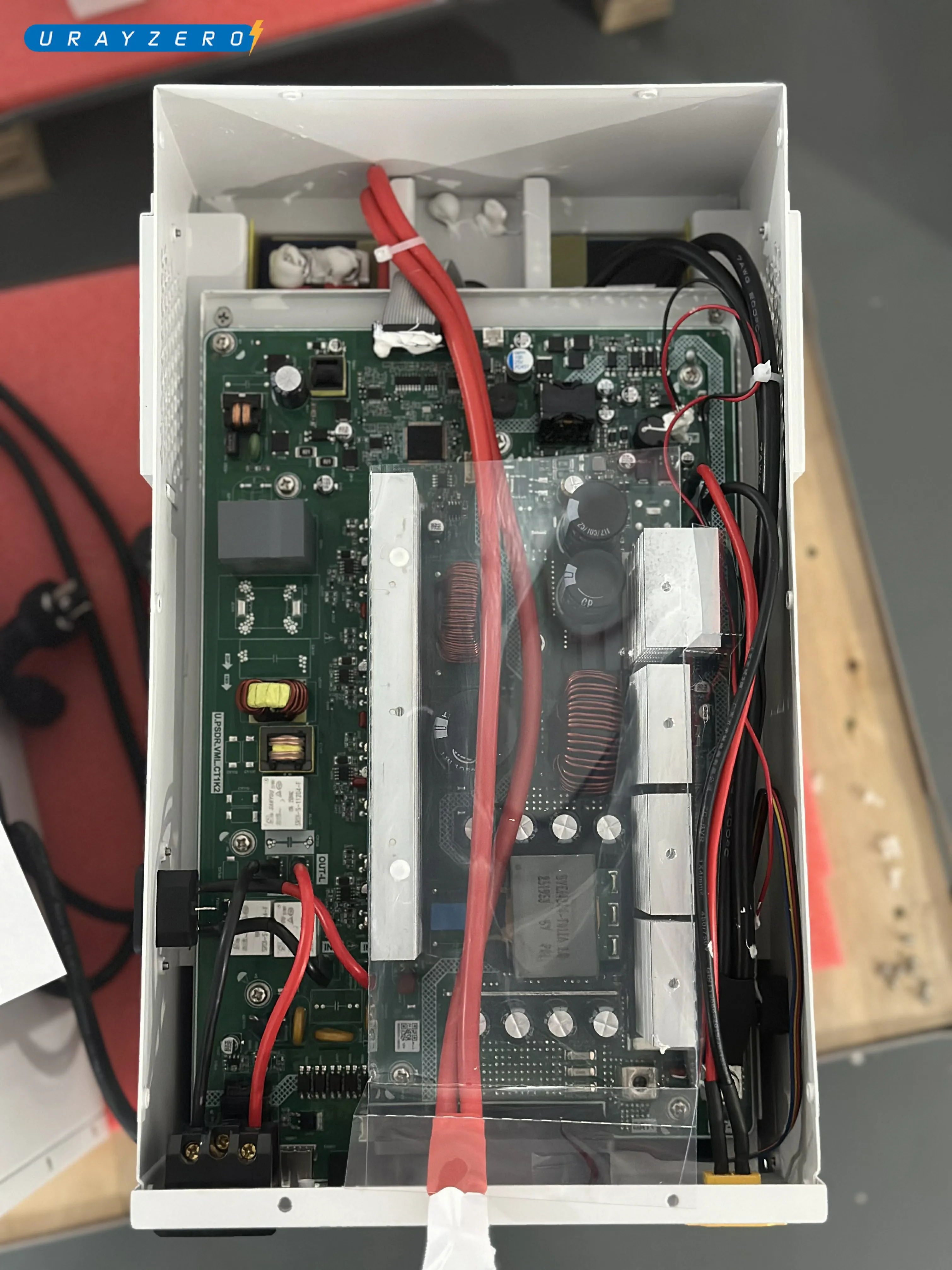 All in One Off Grid Micro Solar Inverter with Lithium Battery Portable Solar Energy Storage System