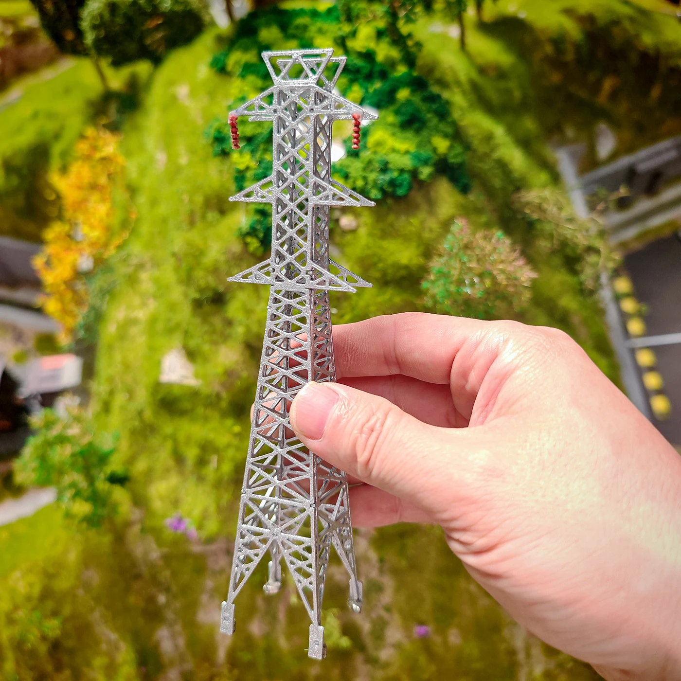 1/200 Maßstab Realistischer Hochspannungs-Elektroturm Mini-Modell für Modelleisenbahn-Diorama Mikrolandschaft Szenerie – Detail 7