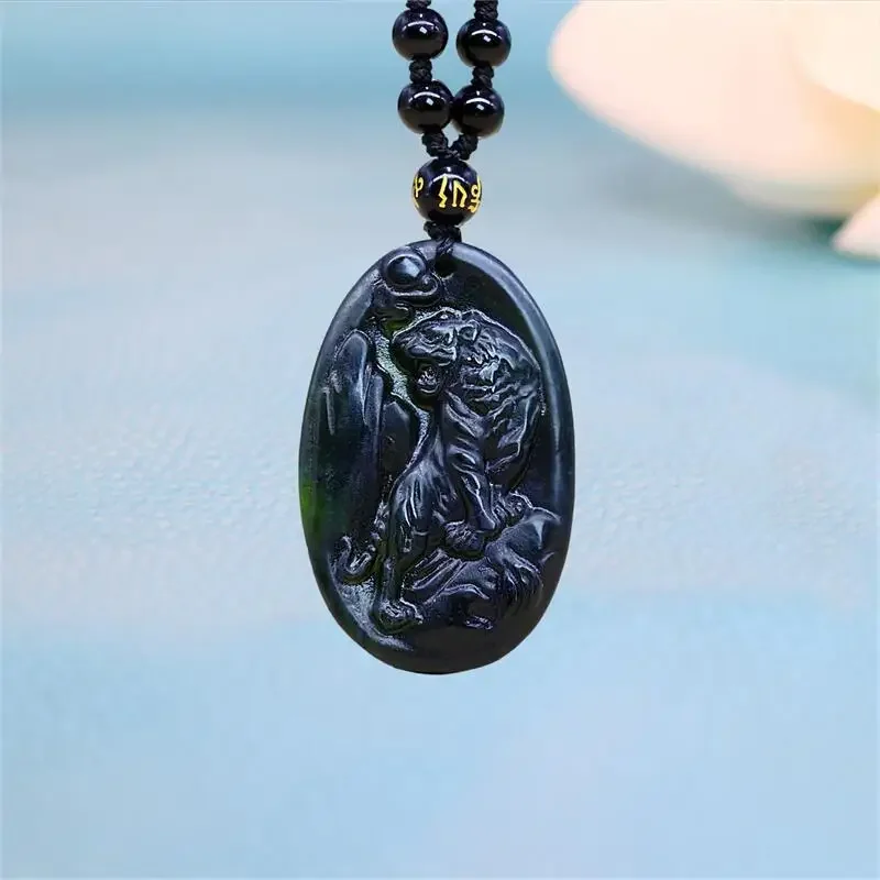 

Black Jade Tiger Pendant Amulets Real Pendants Designer Man Gemstones Chinese Necklace Talismans Jewelry Carved Natural Gift