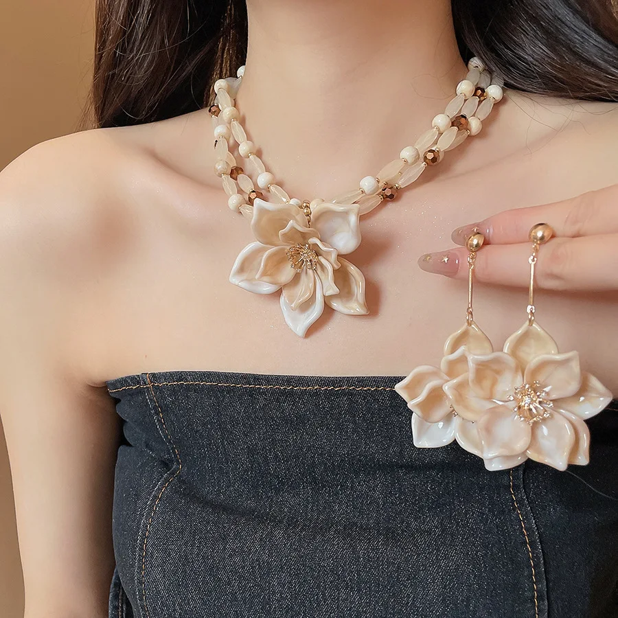 Big Smudging Acrylic Flower Pendant Earrings Women Bohomian Hyperbole Rhinestones Double-layer Floral Earring Banquet Jewelry K