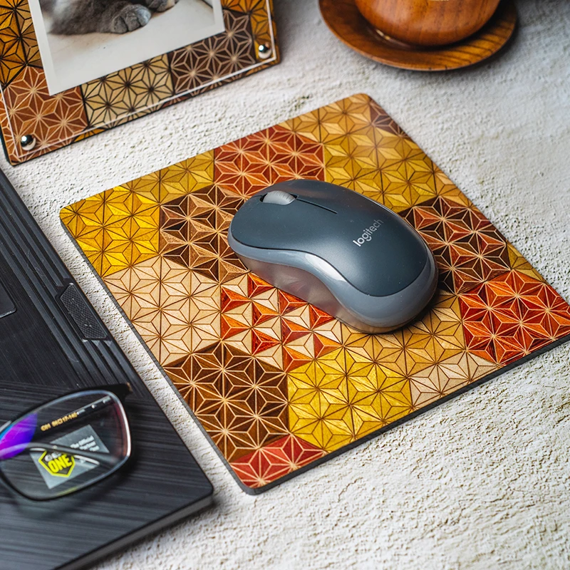 Mouse Pad Made Of Imported Japanese Wood With Multi Colored Diamond Shaped Turtle Crystal Flower Island Board Pattern Mouse Pad