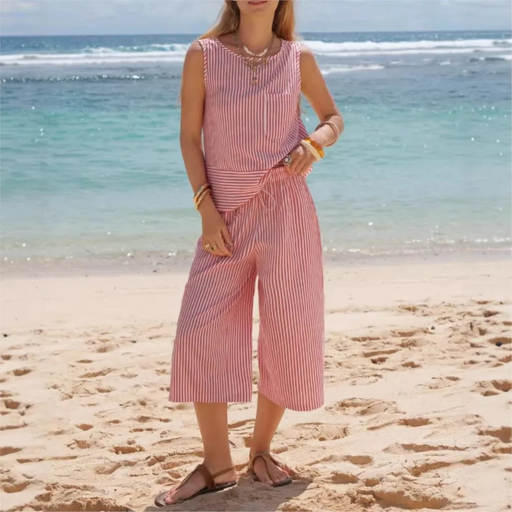 

2-piece Set Of Solid Color Printed Striped Women's T-shirt Top Three-quarter Wide-leg Pants Suit For Casual Commuting Daily Use