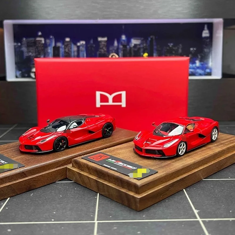 DMH 1:64 LaFerrari Resin Motor Vehicle Toy Die-casting Metal Model