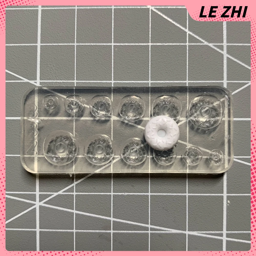 1 قطعة لطيف مرحبا كيتي دونات الفاكهة Bowknot Diy بها بنفسك سيليكون مسمار الفن قالب الكرتون الأرنب فراشة ثعبان مسمار قوالب قالب الهدايا