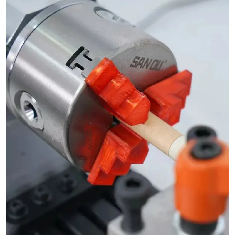 

The Billiard Hall Features Quick And Convenient Billiard Cue Lathe Repairing Billiard Cues Suitable For Home Use With Low Noise