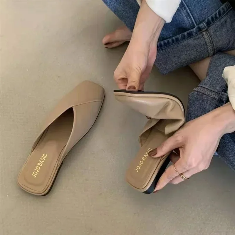 2024 Sandals Female Slippers Women Fashion Flat Casual Mules Square Toe Sandals Women Flat Outdoor Walking Slides Zapatillas