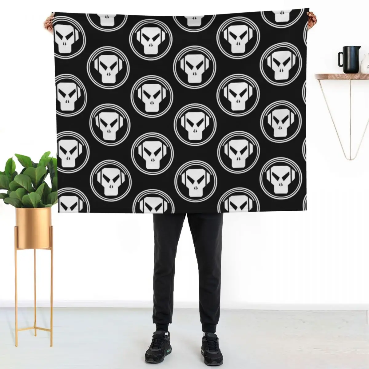 Metalheadz T-ShirtMetalheadz Classic T-Shirt Throw Blanket Versatile Cozy Throw Blanket for All Occasions