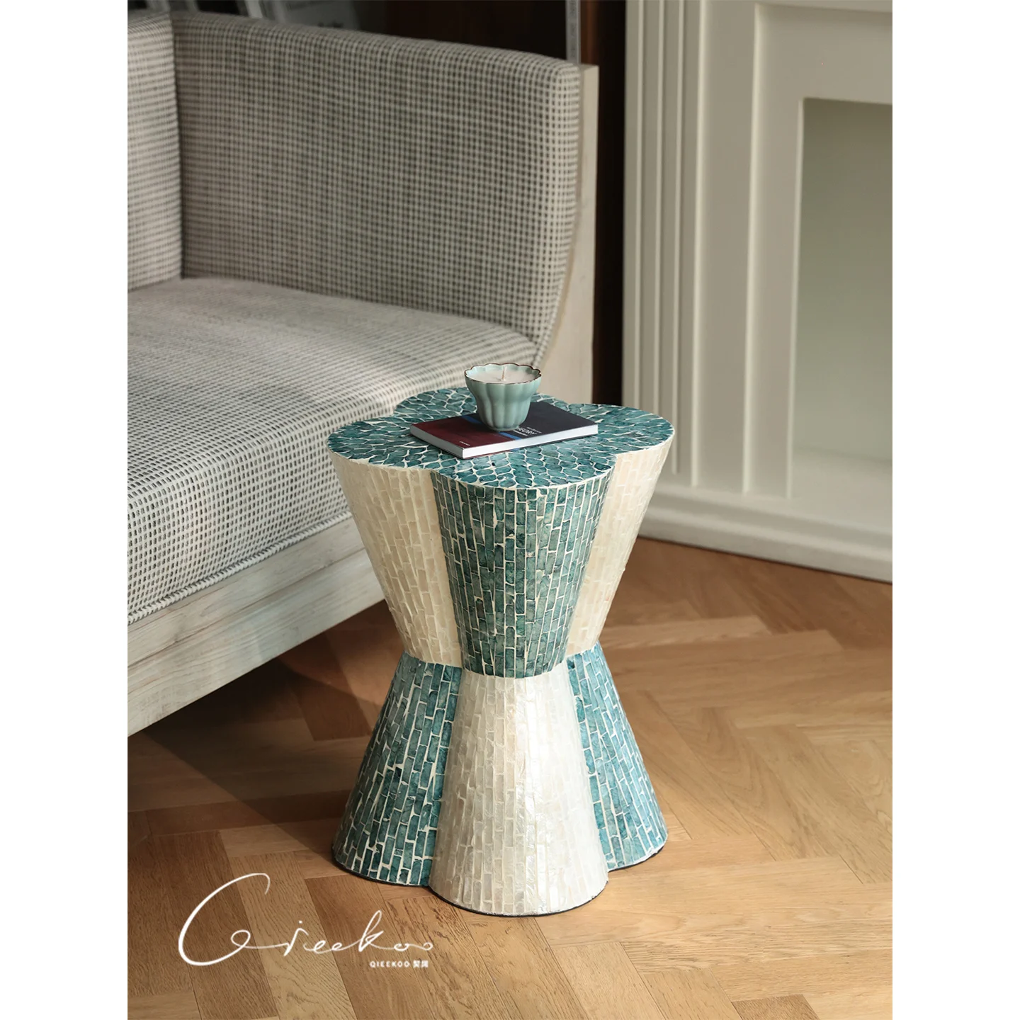 Home Living Room Sofa Mobile Side Table Coffee Table Blue White Colorblocking Handmade Shell Multi-Purpose Seat Pier Several