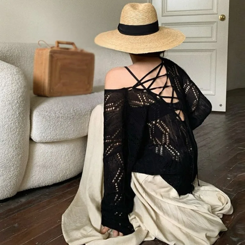 Women Hollow Out Long Sleeve Chic T-shirts V-Neck Loose Casual Beach Knit Mesh Women Y2K Tees Tops Streetwear