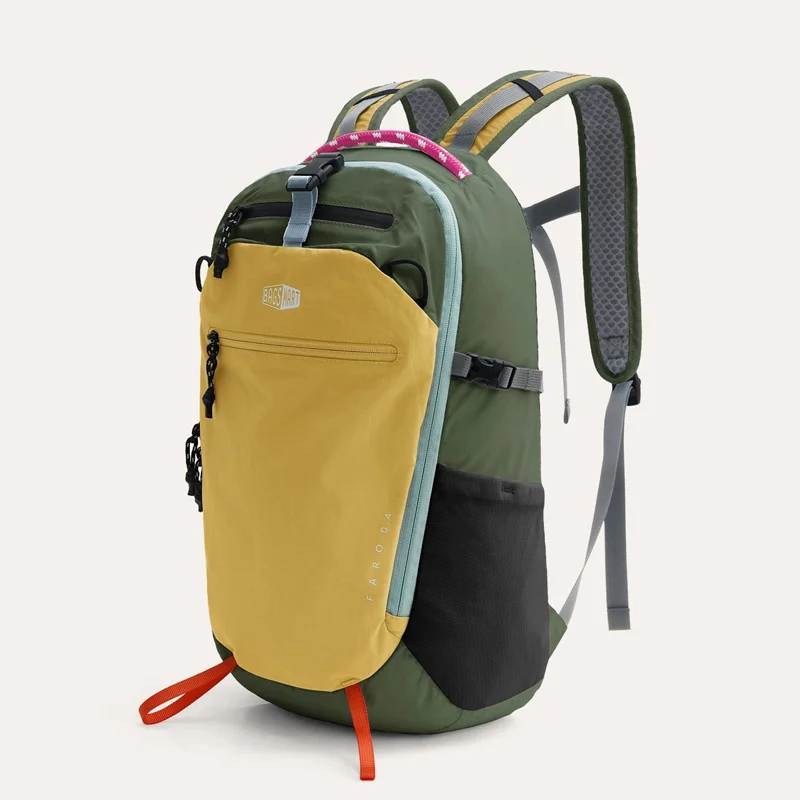 BAGSMART 14 Inch Laptop Backpack 20L Faro Light Backpack Water-resistant Outdoor Backpack for Commutes Ultra-durable Laptop Bag