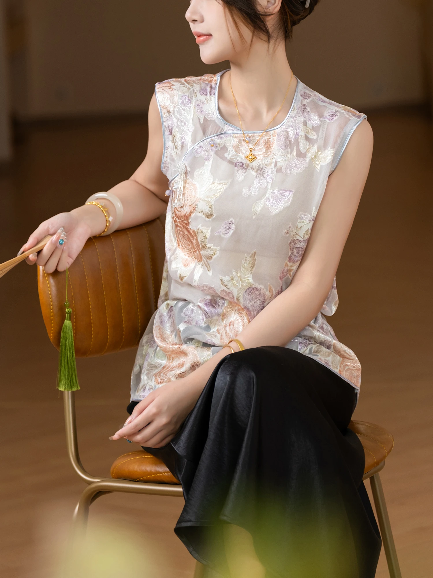 

Китайский шелковый жилет с вышивкой Moonlight Poetic Mountain Sea Series с цветочным принтом Dr, легкий свободный женский летний топ