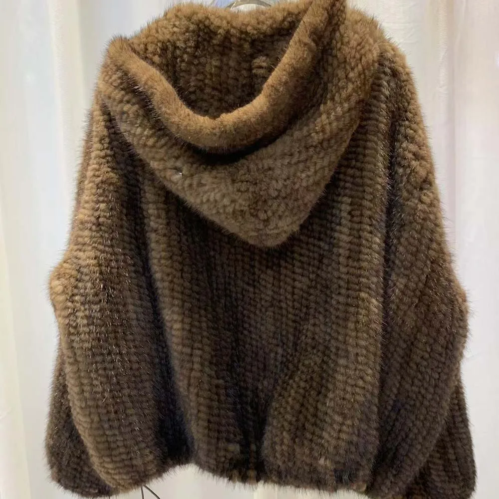 2025 جودة عالية الخريف والشتاء المخملية على الوجهين مضفر فرو المنك قبعة معطف المرأة فضفاضة معطف المنك عادية