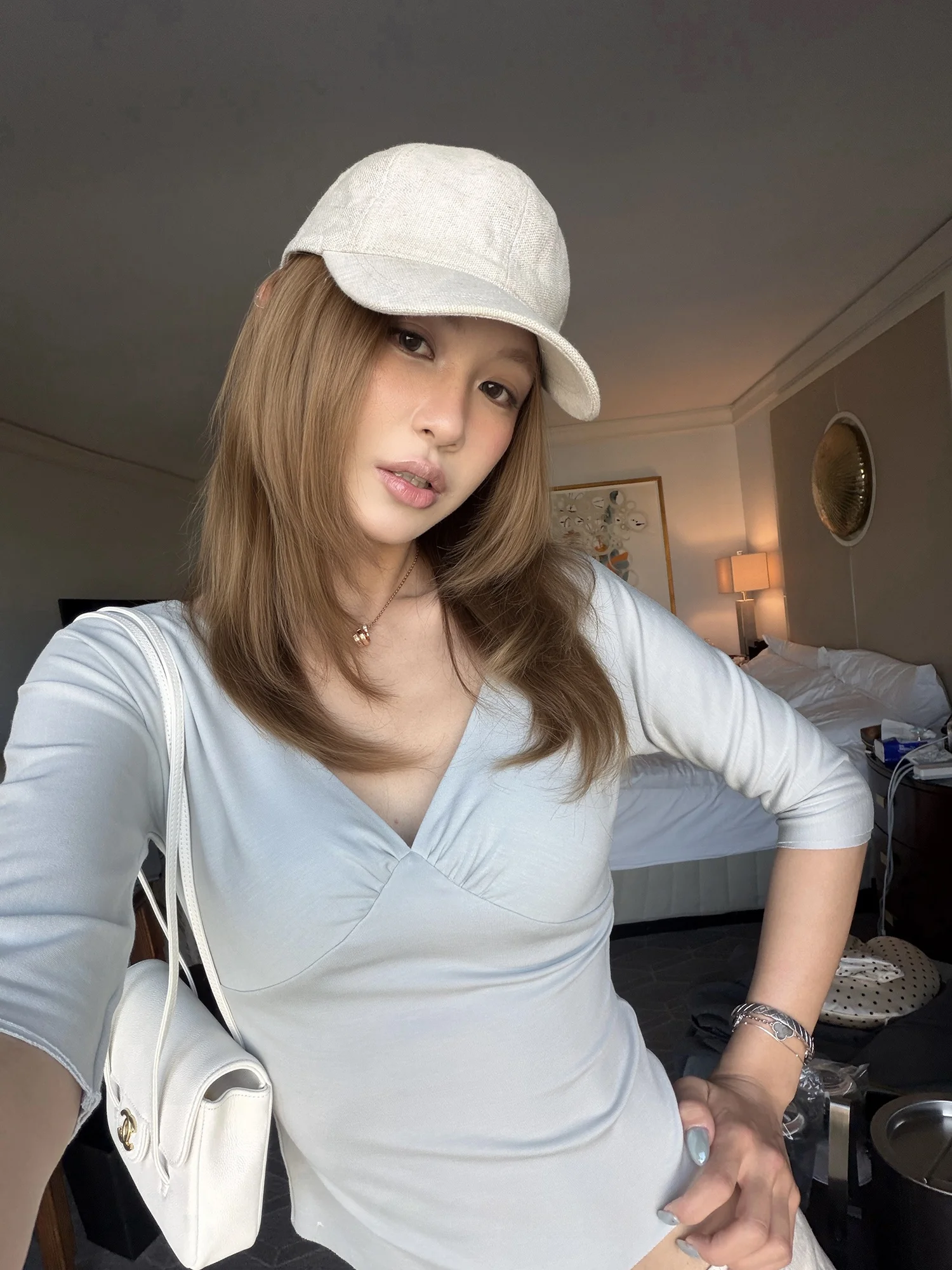 

Женская летняя футболка Obliviate Basic с V-образным вырезом и рукавом до локтя, повседневная, свободного кроя, из модала, укороченная, с высокой талией