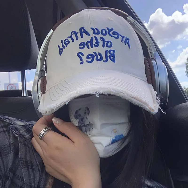 

Retro fringed worn-out baseball cap, Korean version for street wear, curved brimmed duckbill cap,sun protection and sunshade hat