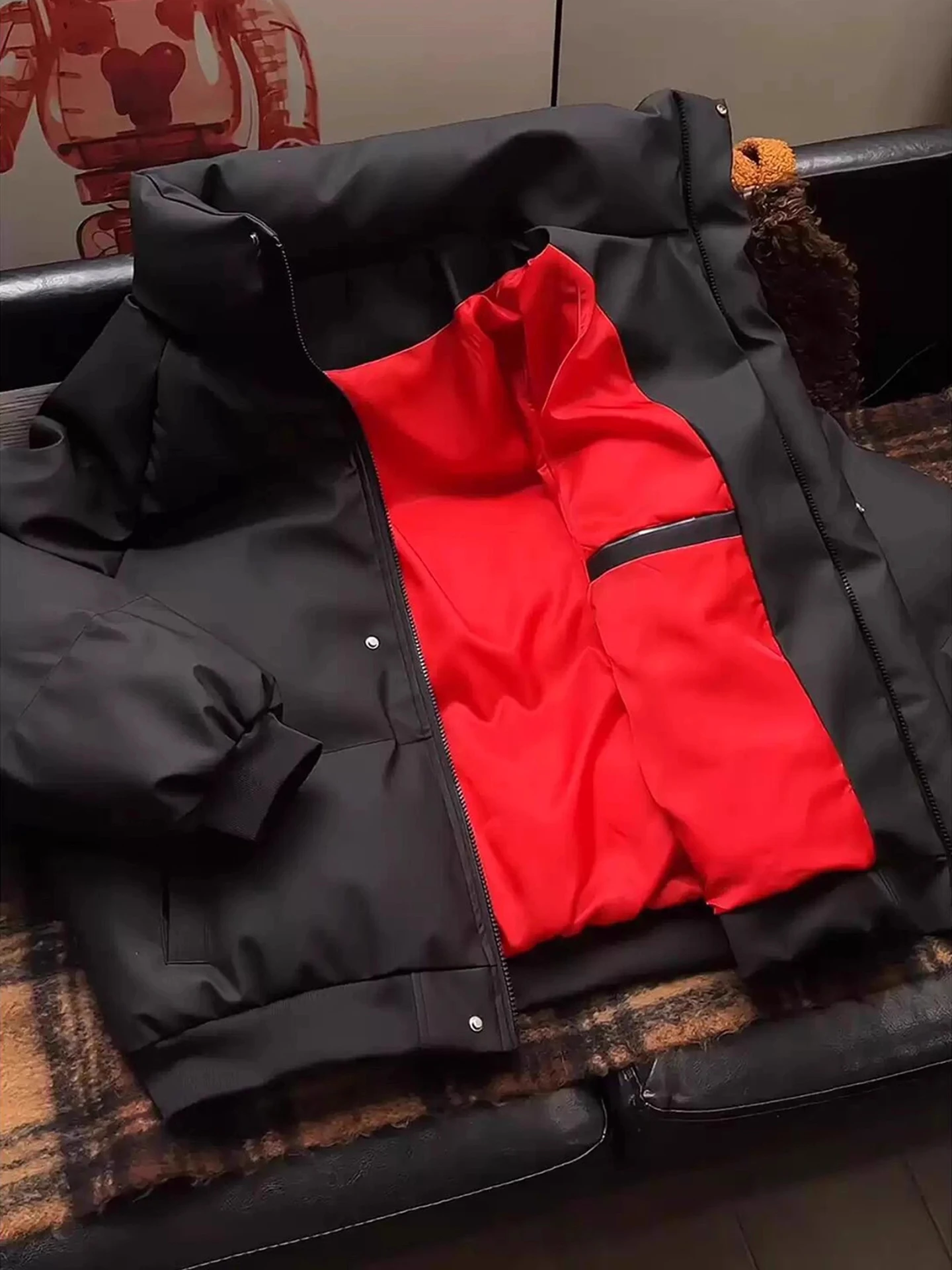 

Мужская зимняя утепленная куртка-бомбер Emperor Red из хлопка с высококачественной вышивкой и вставками из искусственной кожи, верхняя одежда