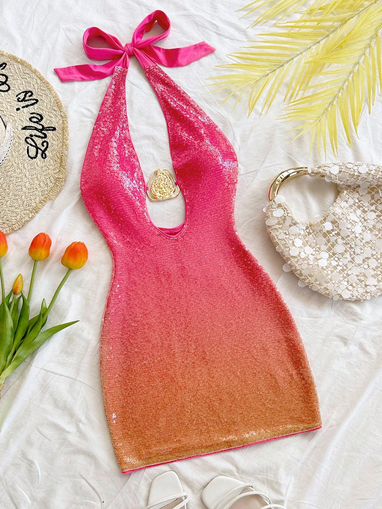 

Ombre Sequin Halter Neck Backless Dress with Bow Tie and Cutout Detail